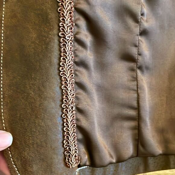 BRADLEY BAYOU OILED LEATHER JACKET. - Picture 10 of 13